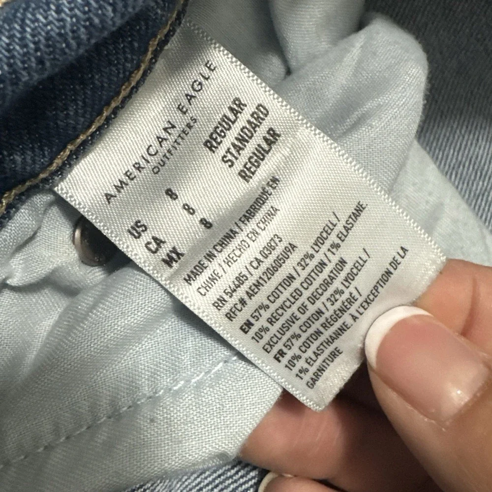 American Eagle Regular Straight Jeans Women Size 8 Medium Wash Distressed - Picture 4 of 7